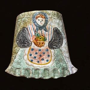 Hand Painted Wall Pocket Flowers Italy Clay Italian Garden House Dutch Woman